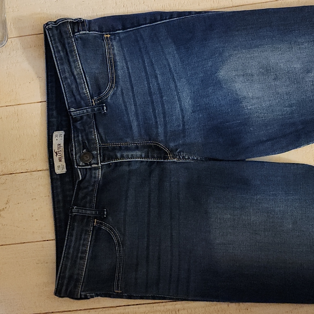 Hollister ladies skinny stretch size w30L29